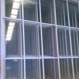 Ventanas de Aluminio Con Proteccion 120mx120m